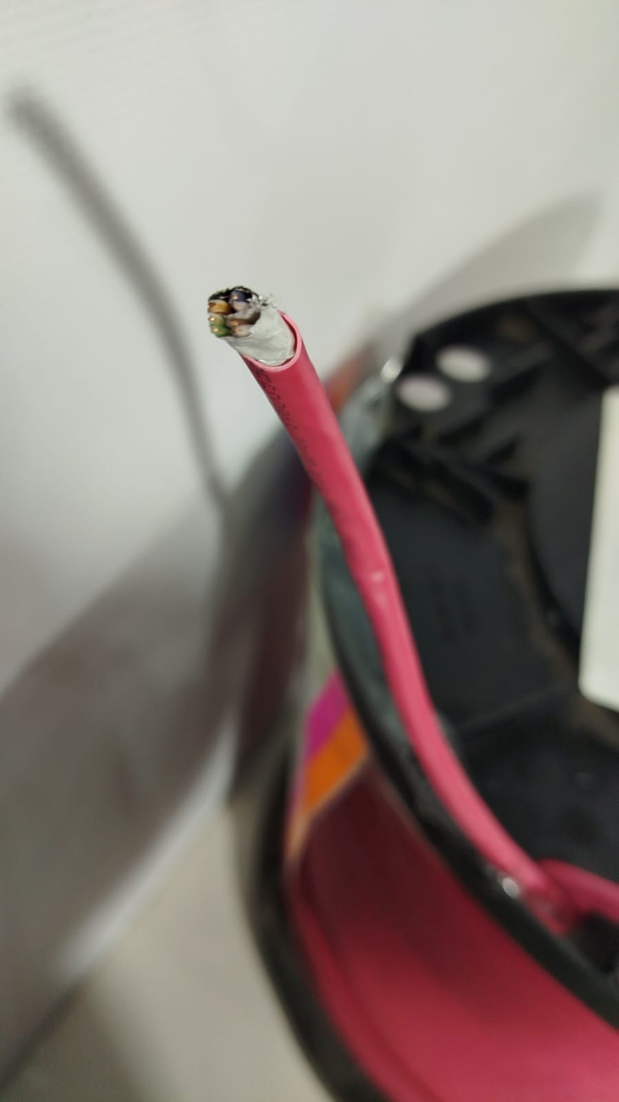 LOTE DE CARRETES CON CABLE ANTIFLAMA DE ALTA RESISTENCIA